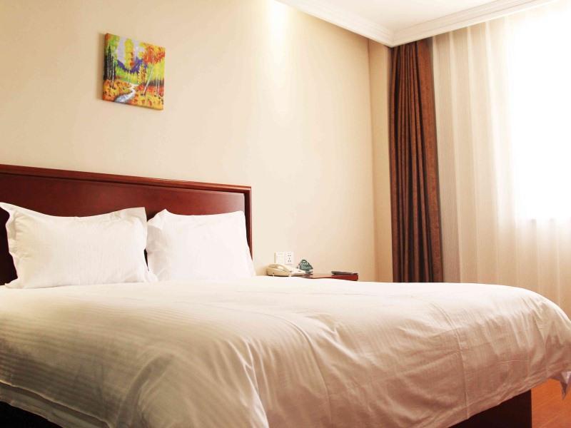 Greentree Inn Shandong Qingdao Development District Sdust Express Hotel Esterno foto