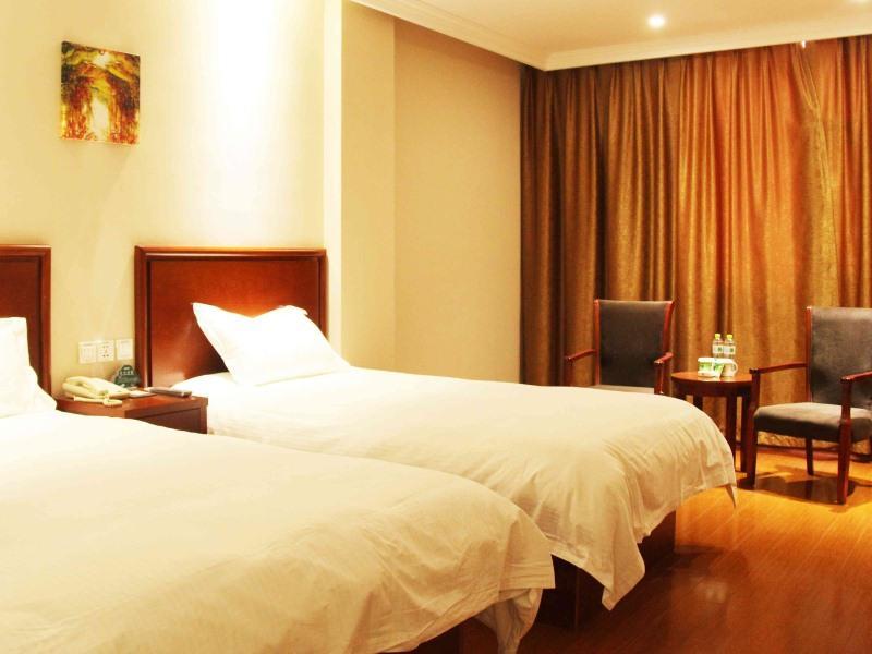 Greentree Inn Shandong Qingdao Development District Sdust Express Hotel Esterno foto