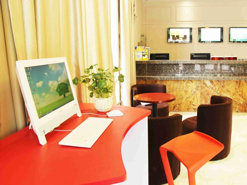 Greentree Inn Shandong Qingdao Development District Sdust Express Hotel Esterno foto