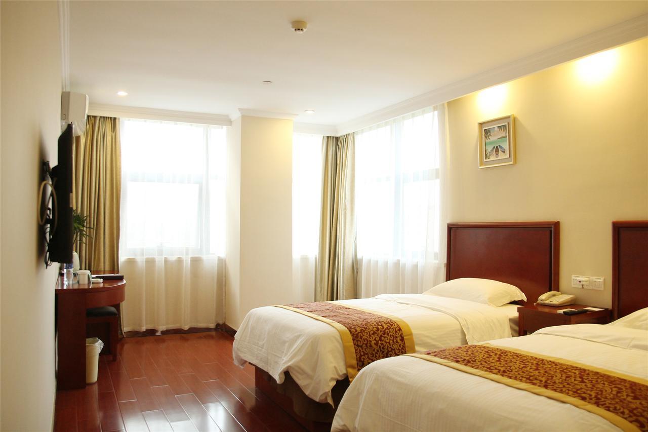 Greentree Inn Shandong Qingdao Development District Sdust Express Hotel Esterno foto