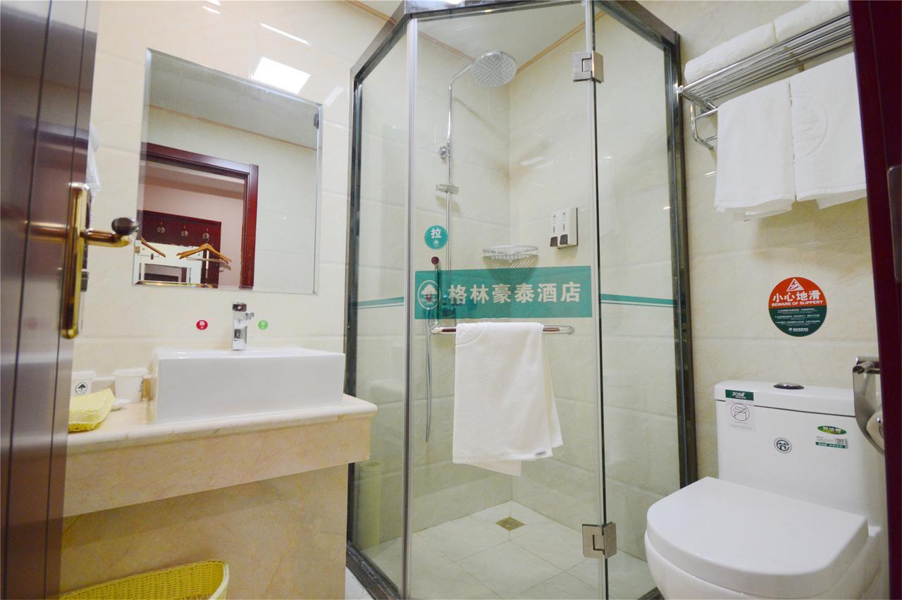 Greentree Inn Shandong Qingdao Development District Sdust Express Hotel Esterno foto