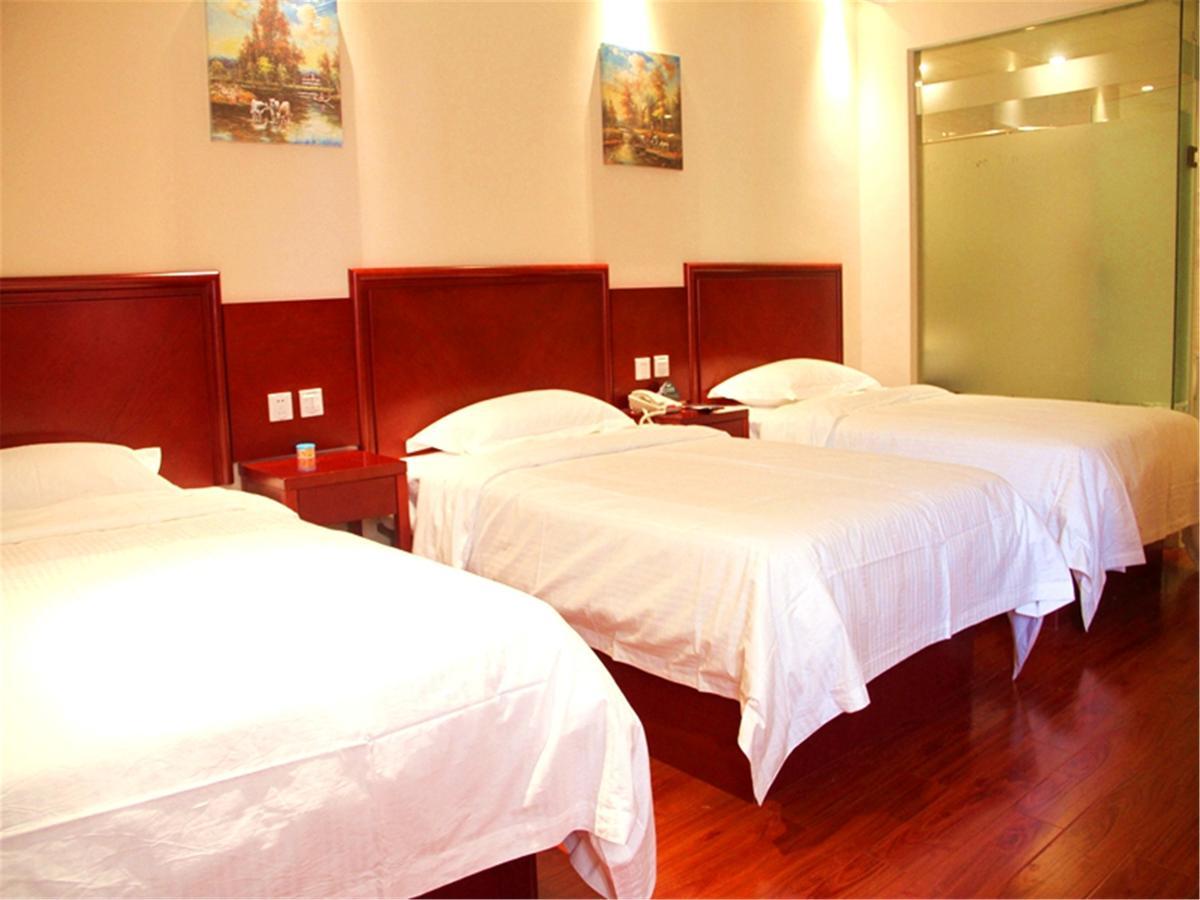 Greentree Inn Shandong Qingdao Development District Sdust Express Hotel Esterno foto